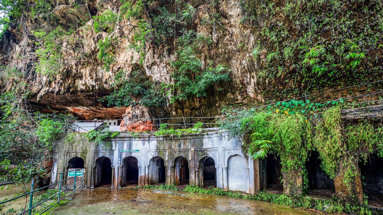 Hidden Secrets Of Mother Nature's Cave Adventure With Panna Safari Online Booking